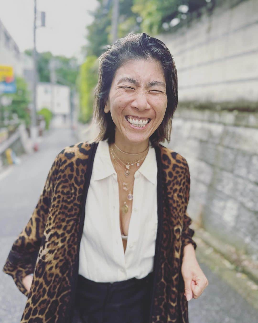 風間ゆみえのインスタグラム：「なんていい笑顔するのよ、思わず慌ててカメラ起動させて撮った2枚。  いつかのレナちゃん♡ @rena_semba   #portratoftheday の似合う女ひと  @otonamuse 7月号 連載 IN THE MOOD for Perfume参照。」