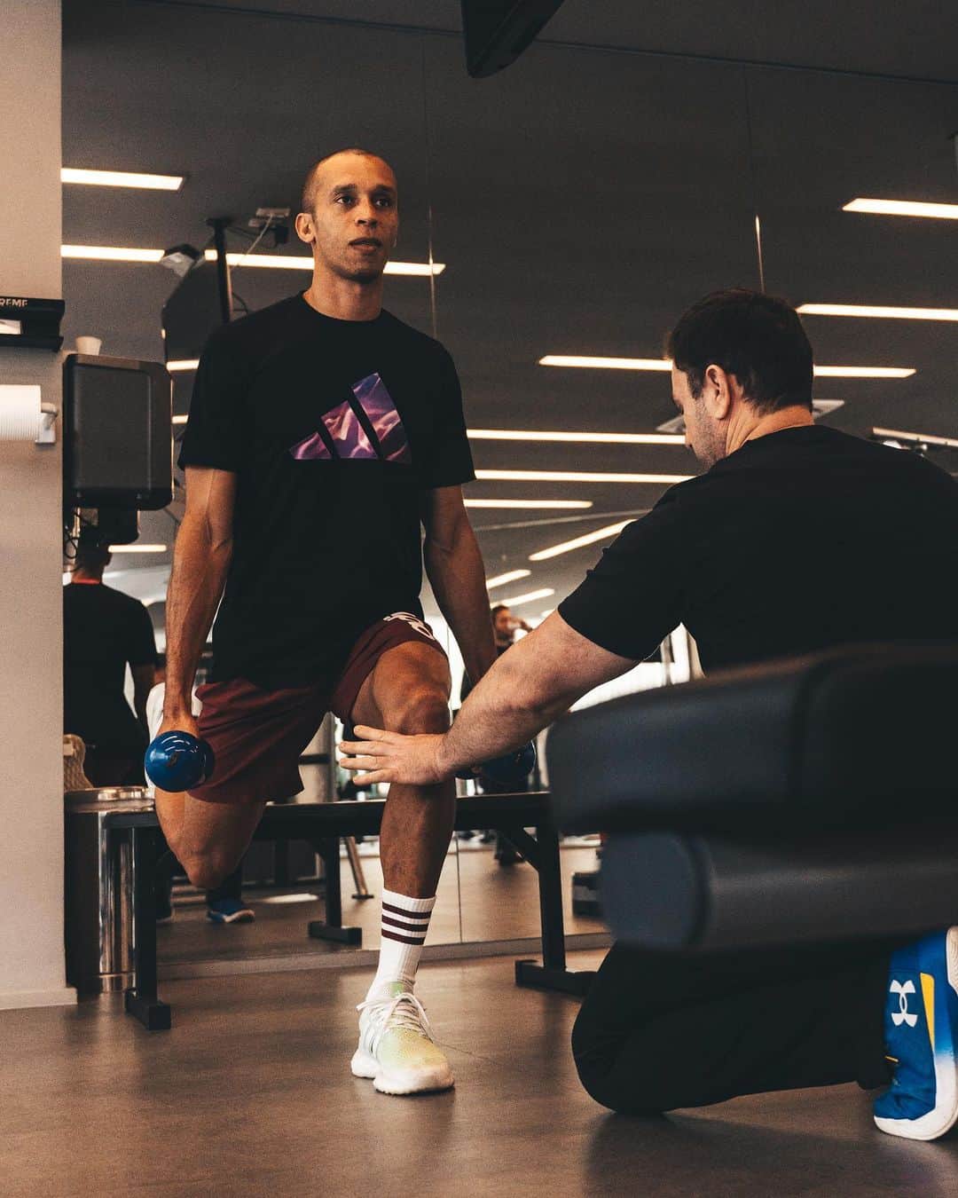 ミランダのインスタグラム：「Sempre em movimento 💪🏽🏋️‍♀️  @adidasbrasil  📸 @ligaagencia   @fisioalle」