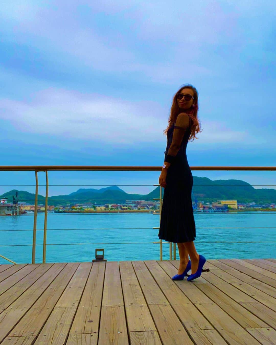エマ中岡優姫のインスタグラム：「尾道　すきだ🩷 山育ちの私は 海を眺めることあまりないので テンション上がる♪ #尾道  #広島」