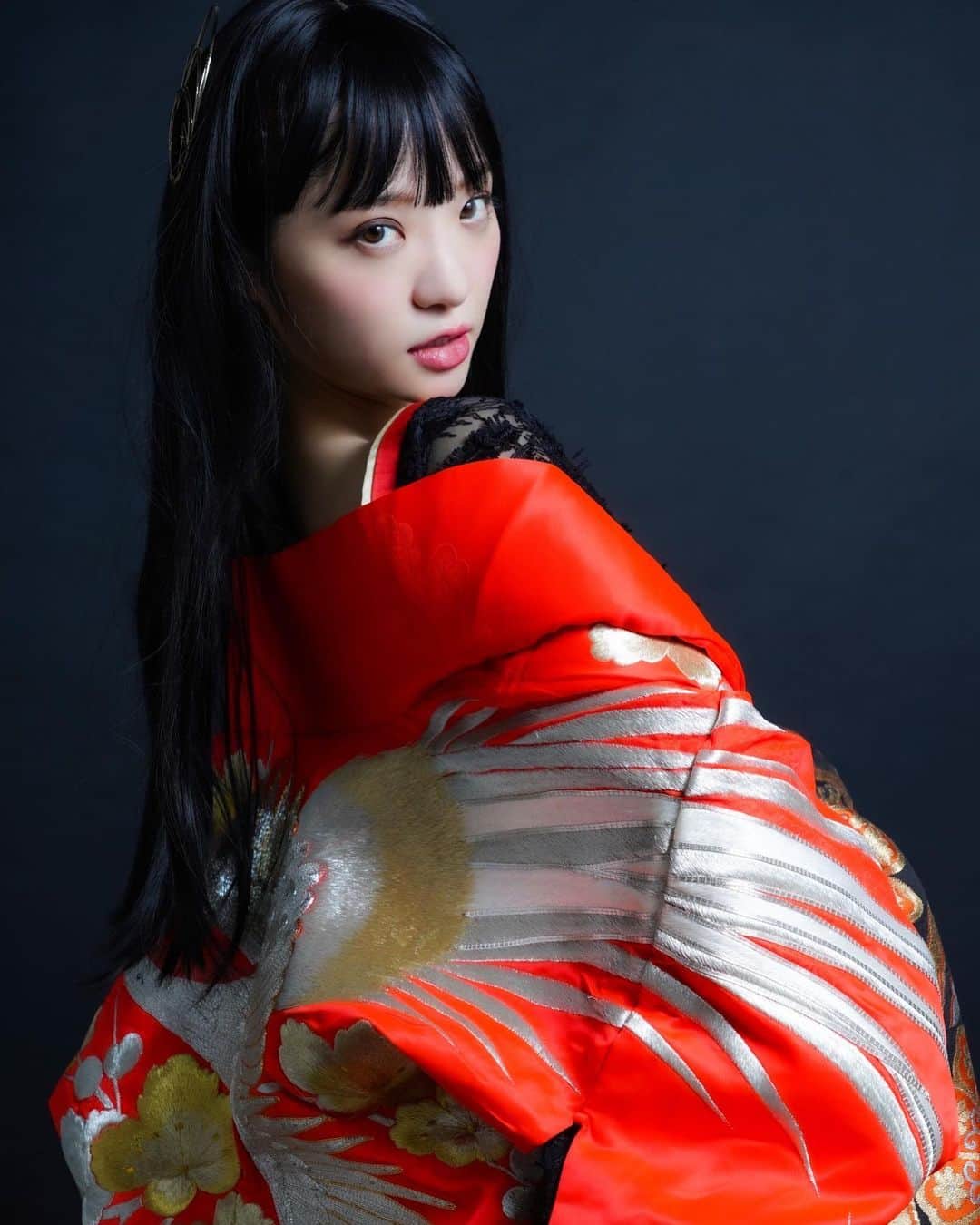 Kozueのインスタグラム：「6月4日本公演のビジュアル解禁！！！！  White Martini Club 6月本公演  【公演日】 6月4日(日) 6月18日(日)  【会場】 AKIBAカルチャーズ劇場  【時間】 1730開場／1800開演 2000開場／2030開演  【チケット】 S席　7,000円(ウェルカムシャンパン付) A席　5,000円 当日券　5,500円  【6月4日出演者】 White Martini Club KOZUE 　ひな　桃　彩夏　Layla  Rika  ふう  虹　助羽　永久  ※出演者は都合により変更になる可能性があります。ご了承ください  絶対絶対見に来て欲しいです！！！ 当日お会いできるの楽しみにしています🪭  📷　@styler86」