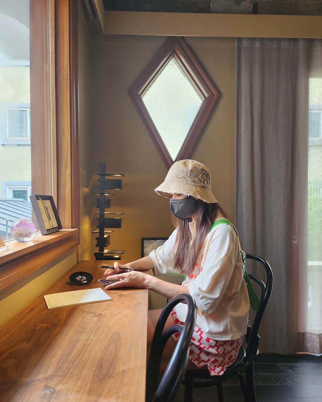のインスタグラム：「성수동🚶🏻‍♀️」