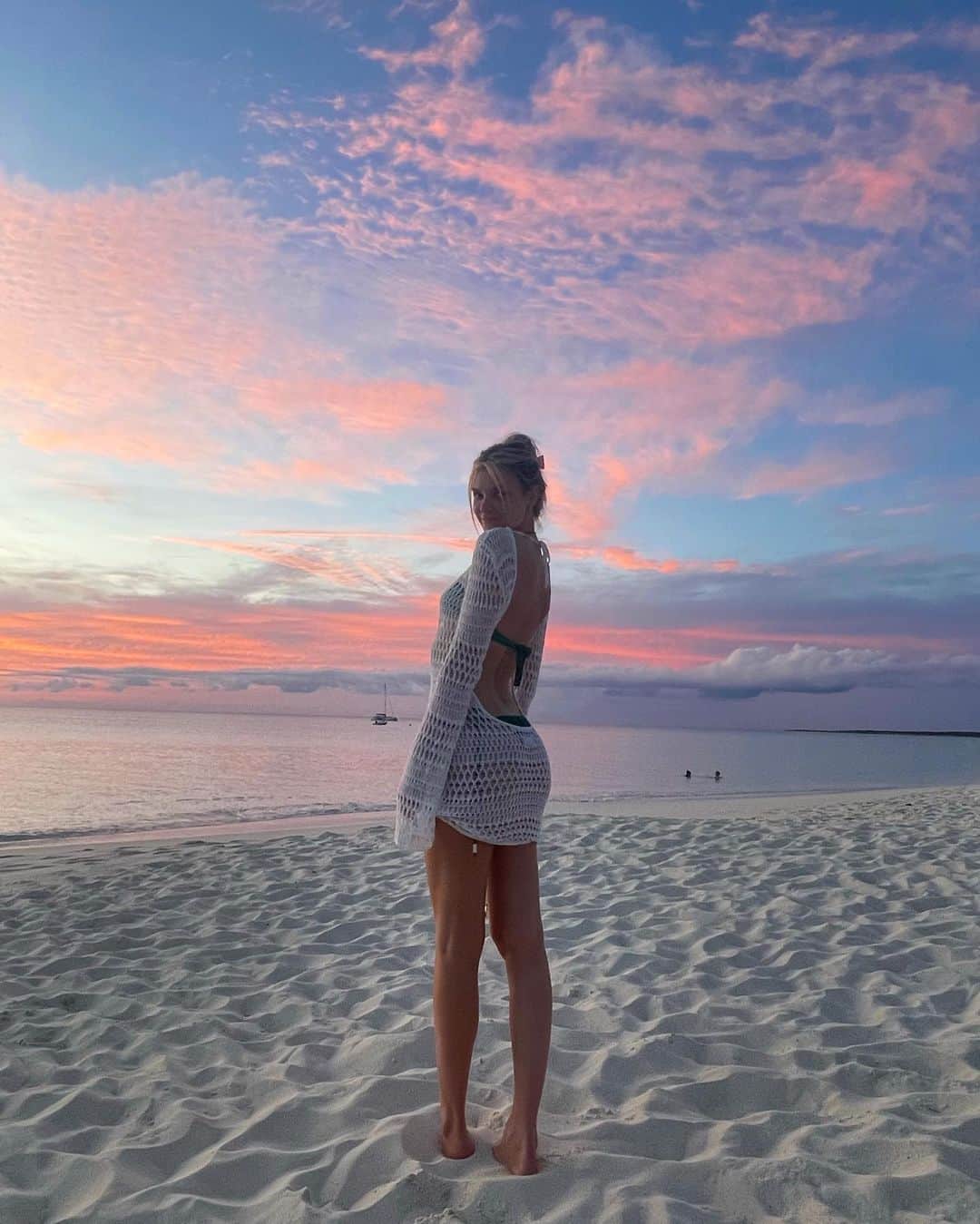 のインスタグラム：「vacation alissa activated☑️🌸🐟」