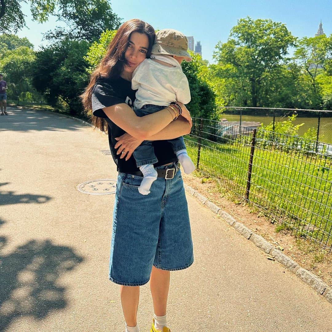ローレン・ペルツさんのインスタグラム写真 - (ローレン・ペルツInstagram)「Snow in the Spring in New York 🗽」6月1日 8時27分 - laurenperez