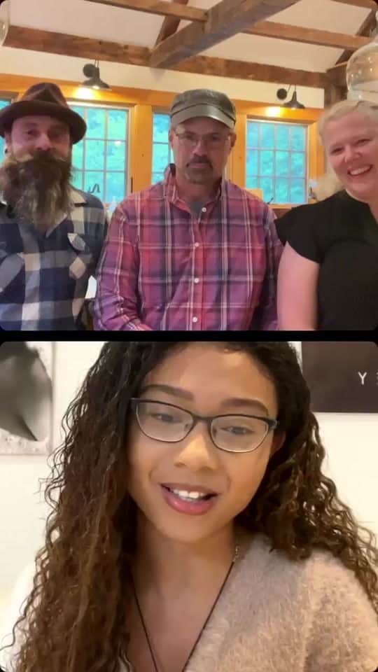 HGTVのインスタグラム：「Houses with History was live! Watch now at 8pm et. Thank you so much @jennyatfullcirclehomes, @ironandoilmike, @soaresfinewoodworking and @thesierracapri for joining us!  Watch every Wednesday 8pm et. #houseswithhistory」
