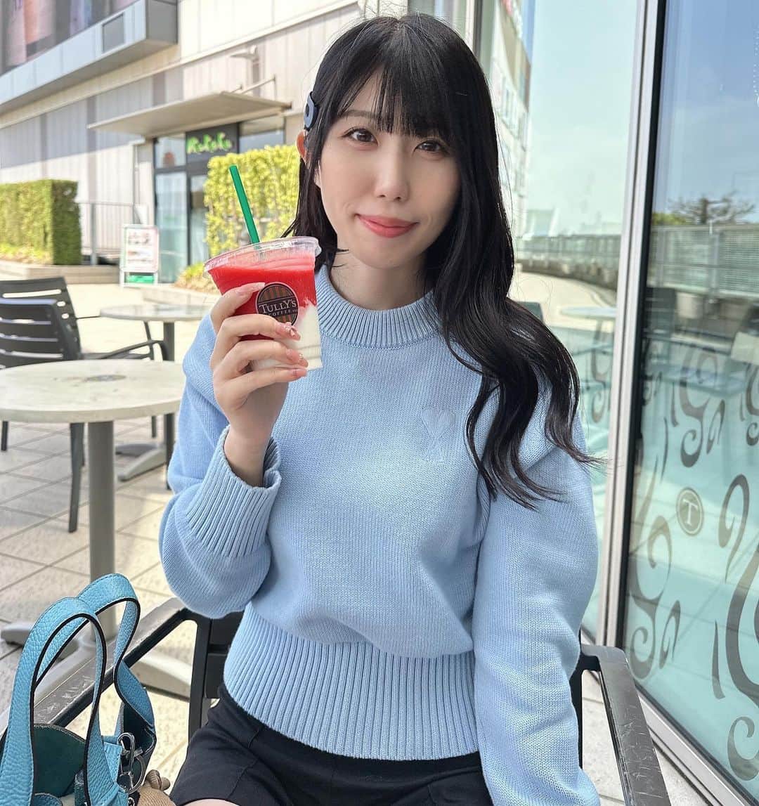のインスタグラム：「AREGRIA‼️😆 プロだから出来ることなんだけど、私もフラフープとか回してみたくなったの🤸🏻‍♂️🤸🏻‍♀️🤸🏻🎡」