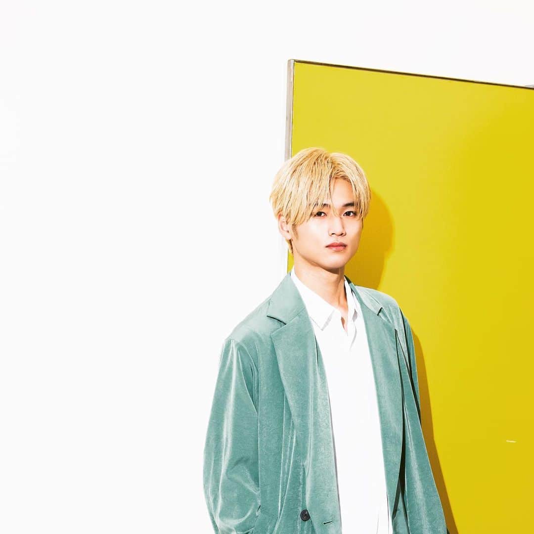 のインスタグラム：「雑誌「awesome! vol.59」 中川くんスタイリング💁‍♂️  #中川大輔 #スタイリング」