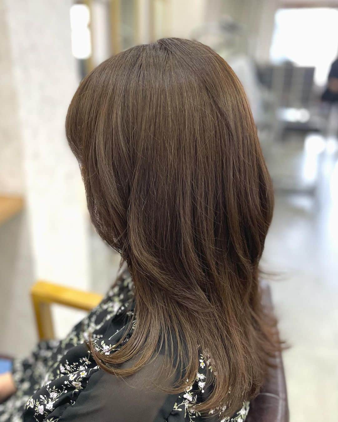 salon PRATiNO(サロンプラチノ)のインスタグラム：「. エレガントなウルフスタイル🫧🫧  . . .  #hair#pratino#clavis#ハイトーン#韓国ヘア#デジパ#縮毛矯正#名古屋美容院#栄美容院#ショートカット#ウルフカット#透明感カラー#クラビス#酸熱トリートメント#ダメージ毛#ヘアサロン#女性スタッフのみ#初めてのブリーチ#白髪染め#ペールカラー#エクステ#シールエクステ#ヘアメ#アイブロウ#メンズアイブロウ#メイク#ファイバープレックス#スタッフ募集」