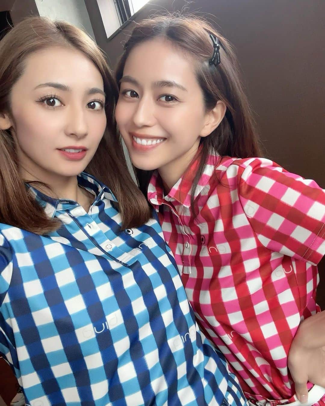 のインスタグラム：「6月！！  梅雨いらないゴルフできない😌 最近ドライバーとパターが不調です⛳️  #6月 #近藤みやび #埼玉 #所沢 #ゴルフ #ゴルフ女子 #ping #model」