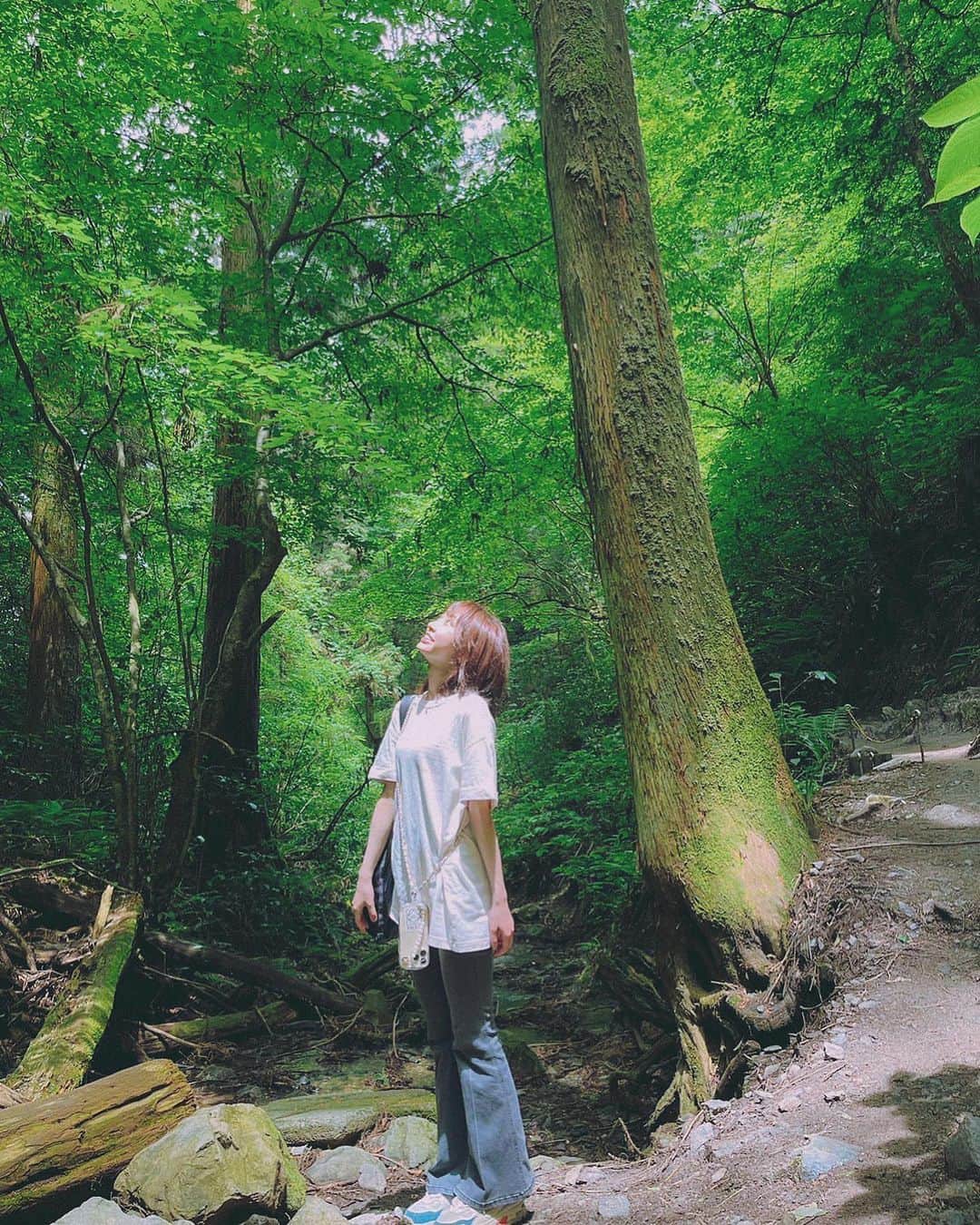 辻野かなみのインスタグラム：「❤︎  ⁡ 23歳ラストDAY♡ ⁡ 思い返すと充実した、楽しい1年だったな💭‬💓 ⁡ 関わってくださった全てのみなさん！ ありがとうございました☺️  ⁡ #辻野かなみ　#かなみん　#超ときめき宣伝部 #超とき宣 #𝗂𝗇𝗌𝗍𝖺𝗀𝗈𝗈𝖽 #𝗂𝗇𝗌𝗍𝖺𝗅𝗂𝗄𝖾 #𝖿𝗈𝗅𝗅𝗈𝗐𝗆𝖾 #𝗅𝗈𝗏𝖾 #데일리룩　#데일리룩코디　#패션	#오오티디 #데일리　#좋아요　#팔로우 ⁡ ⁡」