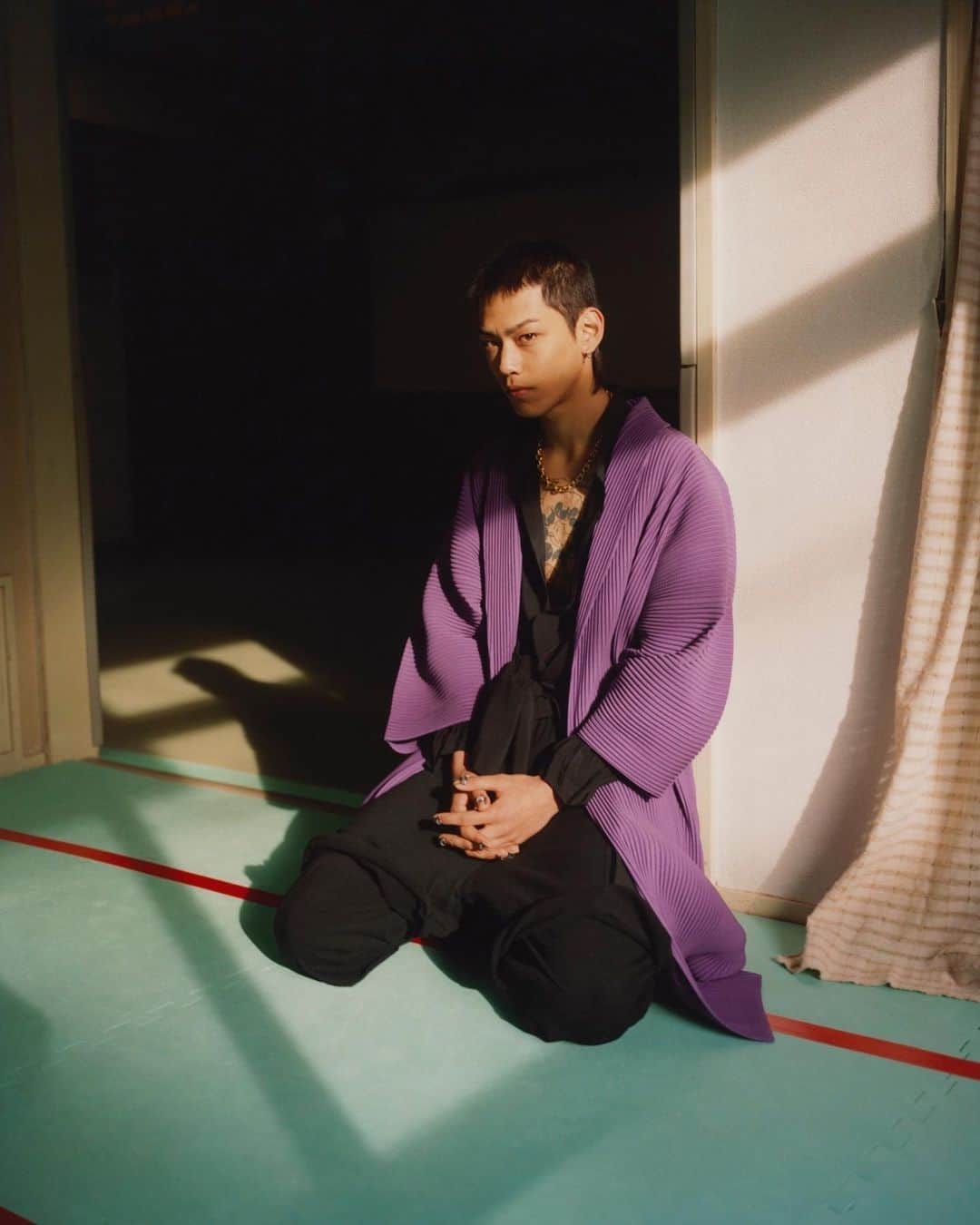 Shun Watanabeさんのインスタグラム写真 - (Shun WatanabeInstagram)「Jindaiji Temple on @cap74024 #FeelsLikeSummer Photography Paolo Zerbini @paolozerbini @todaymgmt Fashion Shun Watanabe @shun_watanabe @homeagency Casting Shimana @shimana_casting Hair Waka Adachi @wakaadachi @eightpeace_management Make up Tomohiro Muramatsu @tomohiromuramatsu_ Nail Tomoya Nakagawa and Rie Fujii @tomonyan55 @riefujii Production Nanami Tashiro @homeagencytokyo Post production Perf Studios Text Yumiko Sakuma @yumikosakuma Photography assistant Hiroki Nagahiro @nagahiroki Fashion assistants Gen Hirato, Kaisei Nishida, Mone Tamagawa and Seina Tanimoto @mne.jp @seina1130__ @zupded @kaiseinishida Models  Kanon Hirata @kanon_hirata_ @tomorrow_tokyo Arisa Nakano @etrenne_official  Ichi @seeyouinmydreamszzz @stanford.group.jp  Locations Suijinen Jindaiji, Jindaiji Daishichaya and Tamagawa Aikidokai Nogawa @suijinenjindaiji @jindaiji_daishichaya Thanks to Today Mgmt and Home Agency  Locations Suijinen Jindaiji, Jindaiji Daishichaya and Tamagawa Aikidokai Nogawa @suijinenjindaiji @jindaiji_daishichaya Thanks to Today Mgmt and Home Agency」6月1日 10時31分 - shun_watanabe
