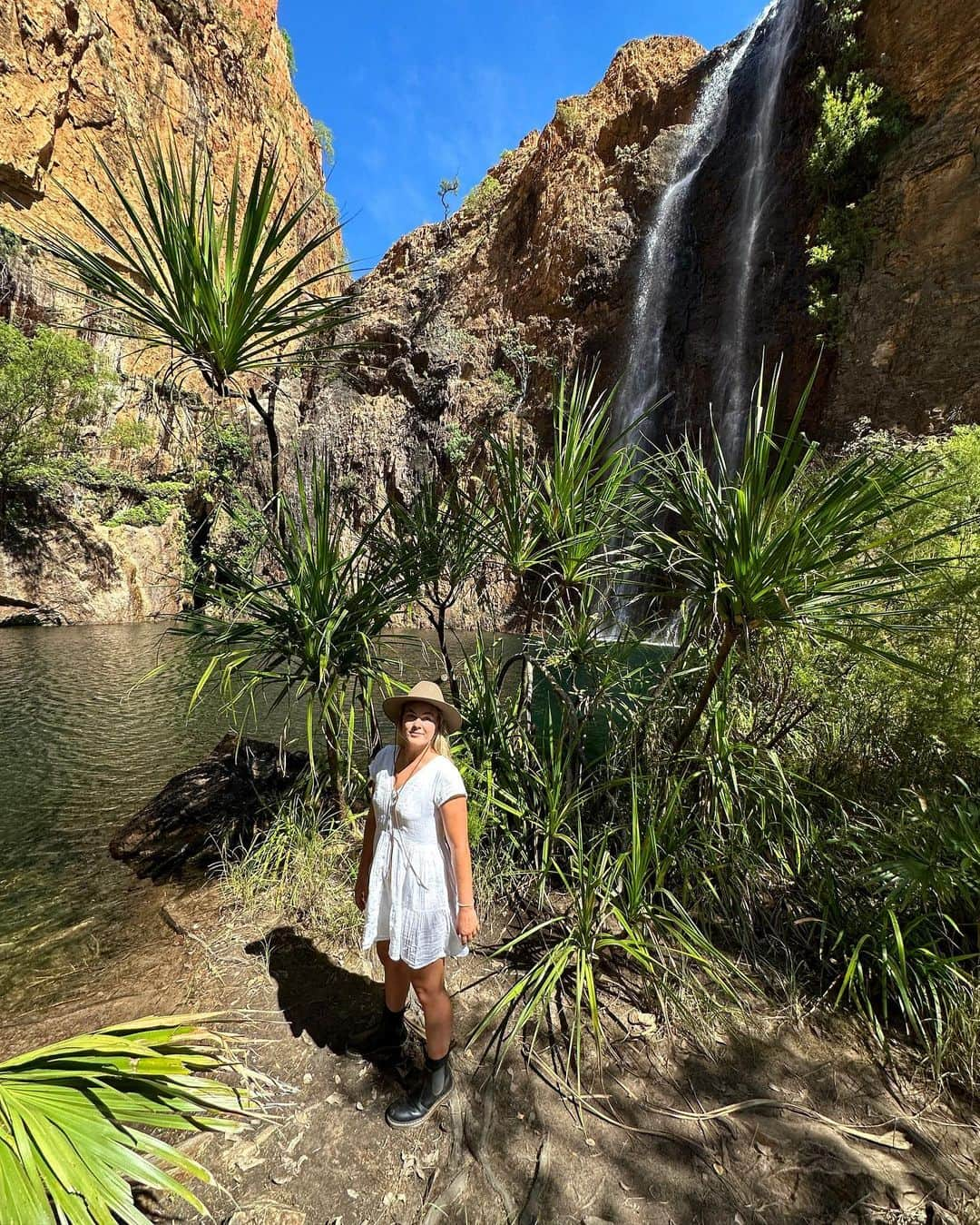 フェリシティー・パルマティアーさんのインスタグラム写真 - (フェリシティー・パルマティアーInstagram)「More core memories from up North in @westernaustralia The Kimberley’s is such a special place, feeling very grateful to have experienced this Dad 🫶 #WAtheDreamState」6月1日 11時48分 - flickpalmateer