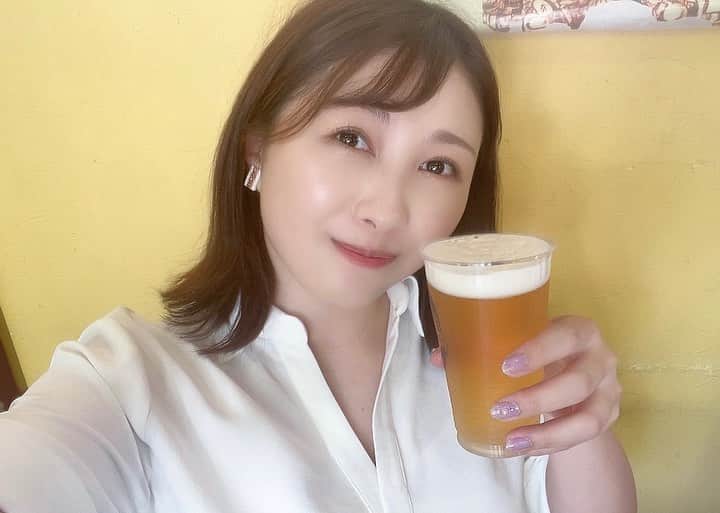 のインスタグラム：「・ ・ 6月やっほー✨🕺  今月もご褒美あげながら頑張るぞ〜よろしくお願いしま〜す🍻💗 ・ ・ ・ #6月スタート #上半期ももうすぐ終わり  #今月もよろしくお願いします  #ビール #クラフトビール #小町通り #ビール女子 #ビール好き #ビール部  #お酒好き女子 #ビールで乾杯 #ご褒美時間」