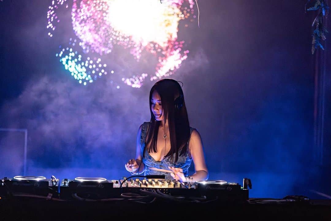 秋山かほのインスタグラム：「Æther 002  @aether.philia.jp   thank you next 2023.06.22」
