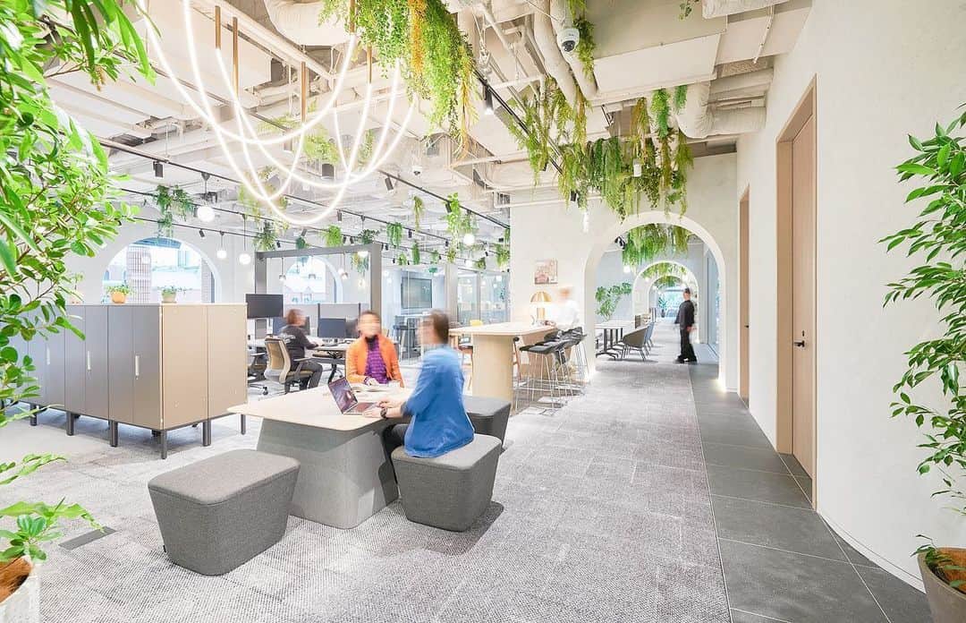 ＋PLUS（プラスショールーム）さんのインスタグラム写真 - (＋PLUS（プラスショールーム）Instagram)「恵比寿の街を感じる ...