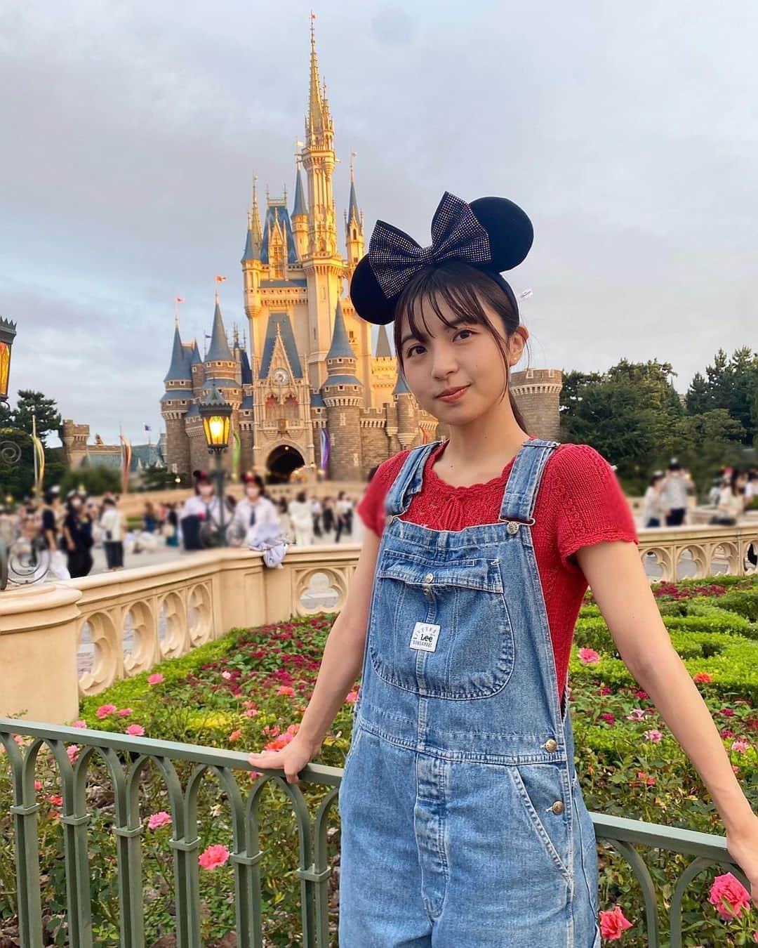 柿原桃里さんのインスタグラム写真 - (柿原桃里Instagram)「_ 最近すっごいディズニーに行きたい！🐭🌈💖」6月1日 23時42分 - toori_moo_