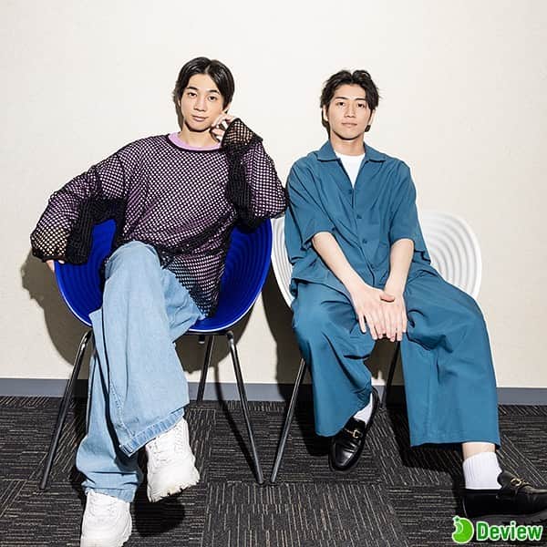納谷健のインスタグラム：「Deviewさん(@deview_official )に インタビューしていただきました✨  度々お世話になっております 毎度密度の濃いインタビュー感謝です！ 刀ステ七周年感謝祭で、やっとの共演 三津谷くんこと、みっちゃんと！ (@ryomitsuya328 )」