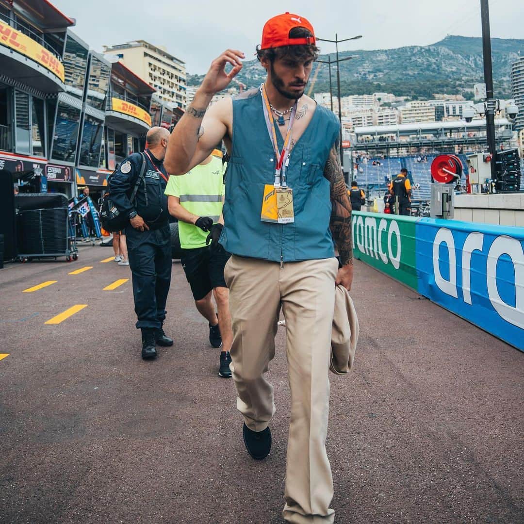 Baptiste Giabiconiのインスタグラム：「Race Day Monaco GP23  @apmmonaco @automobileclubmonaco   @shootliam 📸」