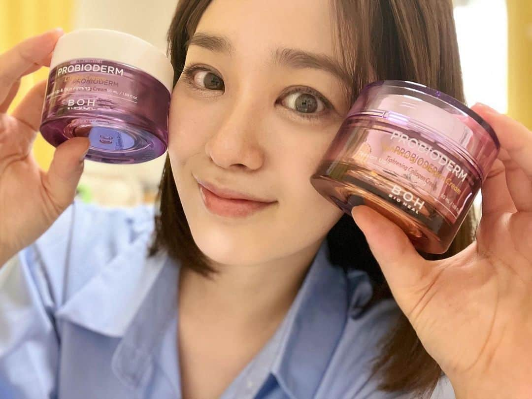 池田裕子さんのインスタグラム写真 - (池田裕子Instagram)「大人気の【BIOHEAL BOH】から @bioheal.boh_japan @oliveyoung_japan  「Qoo10メガワリ限定単独セット」が発売されるよ〜！   SNSで話題のコラーゲンクリームとベストセラーリフティングクリーム、両方ともゲットできる特別セットだよ✨  通常価格だと2アイテムで9,300円(税込) のところ、割引価格: 4,990円(46%OFF)、さらにメガ割20%クーポン適用割引価格:3,992円(57%OFF)！ めっちゃお得〜！！  ⭐️ BIOHEAL BOH プロバイオダーム タイトニングコラーゲンクリーム(通常価格: 3,800円(税込))  プロバイオダームラインの新商品で、従来のリフティングクリームから油分を減らし、水分を高め、軽く爽やかに角質層まで浸透するライトなハリクリーム。 寝る前に厚く塗って睡眠パックとしても利用可能🌙 ウォータリーなジェルテクスチャーでスッキリした使い心地なのでこれからの季節にピッタリ🌞  ⭐️BIOHEAL BOH プロバイオダームリフティングクリーム/50ml*2個 (通常価格:5,500円(税込))  こちら私も普段から愛用中💖 プロバイオダームを配合したもっちり＆密着力のあるテクスチャーがお肌にハリを与え、キメを引き締めるクリーム。 しっかり潤って乾燥知らず！  2022年Qoo10 BEST K-COSME AWARD クリーム部門 1位 クリーム ※Qoo10調べ データ抽出期間：2022年1月1日(土)～12月31日(土) ※Qoo10（ 「パック」・「クレンジング」・「化粧水」・「美容液」・「乳液/クリーム」・「美容機器」・「ファンデーション」・「リップ」・「マスカラ」・「アイシャドウ」カテゴリーの販売個数に基づいたランキングです。  6/1～6/12 Qoo10メガワリでは、セット以外にも、割引クーポンも提供中！  #PR #BIOHEALBOH #バイオヒールボ #oliveyoung #オリーブヤング #MEGAWARI #メガ割 #スキンケアオススメ #タンタンしか勝タン」6月2日 0時14分 - kurimushiyoukan