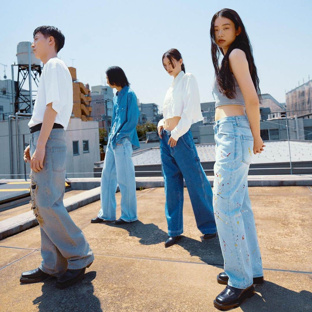 WEGOスタッフスナップさんのインスタグラム写真 - (WEGOスタッフスナップInstagram)「ㅤㅤㅤㅤㅤㅤㅤㅤㅤㅤㅤ ㅤㅤㅤㅤㅤㅤㅤㅤㅤㅤㅤTHE STANDARD 2023 SUMMER -DENIM COLLECTION-  2023年夏のデニムコレクションでは、春にリリースしたスリムストレートとスリムフレアの2型に加え、よりルーズなワイドシルエットに仕上げたフレアデニムや、1本1本職人による手作業でペイントされたペイントデニムなどの新作デニムボトムス5型をリリースします。  ■販売情報 店頭：6/10(土)〜  WEB STORE：6/10(土)〜  ■THE STANDARDフルラインアップ販売店舗 ［WEGO］心斎橋店／札幌店／札幌ステラプレイス店／仙台店／イオンモール盛岡南／郡山店／イオンモール名取店／宇都宮インターパークビレッジ店／イオンモール水戸内原店／イオンモール高崎店／スマーク伊勢崎店／イオンレイクタウン店／大宮アルシェ店／ららぽーと富士見店／ららぽーとTOKYO-BAY店／ルミネエスト新宿店／池袋P'パルコ店／ダイバーシティ東京プラザ店／アリオ亀有店／吉祥寺パルコ店／ららぽーと立川立飛店／町田ジョルナ店／ららぽーと横浜店／MARK IS みなとみらい店／ららぽーと海老名店／ららぽーと平塚店／Coaska Bayside Stores店／ららぽーと沼津店／大須店／名古屋パルコ店／mozoワンダーシティ店／ららぽーと愛知東郷店／イオンモール松本店／ファボーレ富山店／イオンモール白山店／あべのキューズモール店／アリオ鳳／ららぽーと和泉店／京都店／三宮店／ららぽーと甲子園店／エミフルMASAKI店／TOKYOイオンモール岡山店／広島店／イオンモール広島府中店／福岡パルコ店／キャナルシティ博多店／ららぽーと福岡店／アミュプラザ小倉店／アミュプラザ長崎店／アミュプラザくまもと店／イオンモール宮崎店／サンエー浦添西海岸パルコシティ店 ［WEGO 1.3.5…］原宿竹下通り店 ［WEGO LA］HEP FIVE店 ［WEGO OUTLET］THE OUTLET HIROSHIMA店／THE OUTLET 北九州店 ［WEB STORE］WEGO ONLINE STORE／ZOZOTOWN／SHOPLIST  model: @maorihirose  @sotaro_yasunaga  @haruppp717  @makimiyaji  director: @takeshiichinomiya  styling: @go_akimoto  _ #THESTANDARD #ザスタンダード」6月1日 18時00分 - thestandard_official_