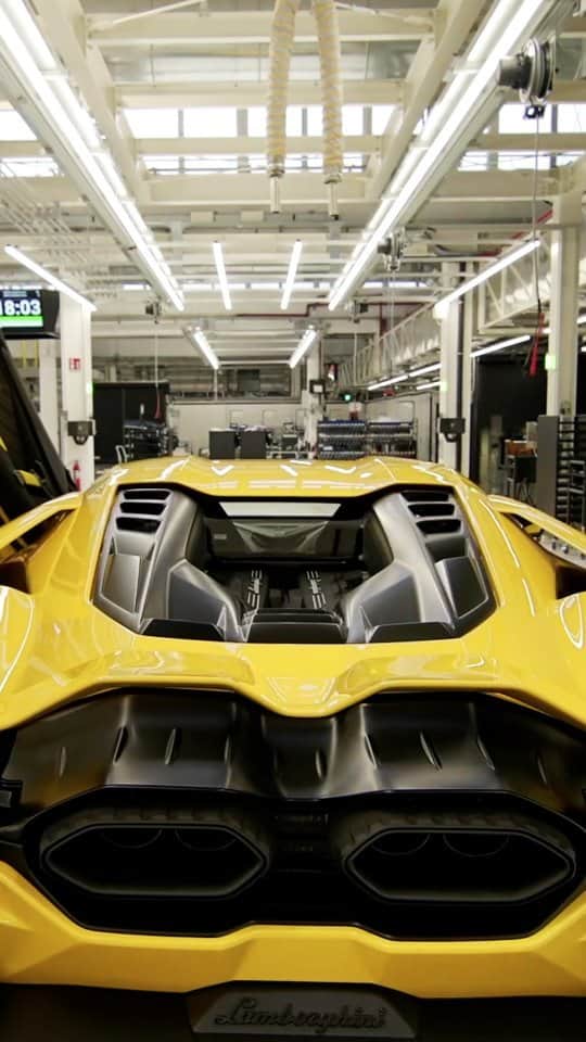 ランボルギーニのインスタグラム：「Every detail matters. Every detail makes it unique.  #Lamborghini #Revuelto #FromNowOn __ The vehicle is not yet offered for sale and is therefore not subject to Directive 1999/94/EC. The fuel consumption and emissions data is in the type approval stage」