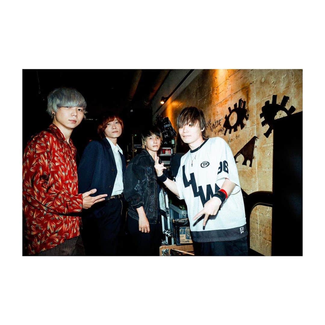 のインスタグラム：「2023.5.21 下北沢club 251  Photo by(@hanna_7221)  #lennycodefiction  #band」
