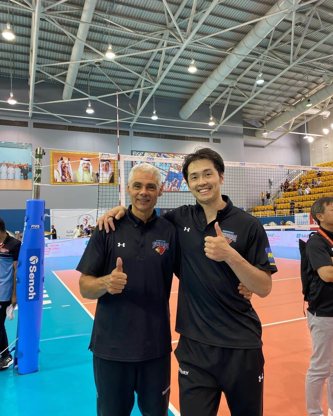 藤中謙也のインスタグラム：「Thank you very much guys! I learand meny things from leo.And you gave us good memorys❗️ I'm glad to play with you Pen! I'm looking forward your future becaues you are wonderful player❗️ I hope to see you again! Good luck❗️」