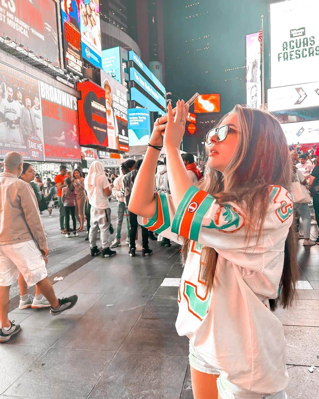 ニキ・ヴォリーズさんのインスタグラム写真 - (ニキ・ヴォリーズInstagram)「NY🧃」6月1日 17時42分 - nikiwories