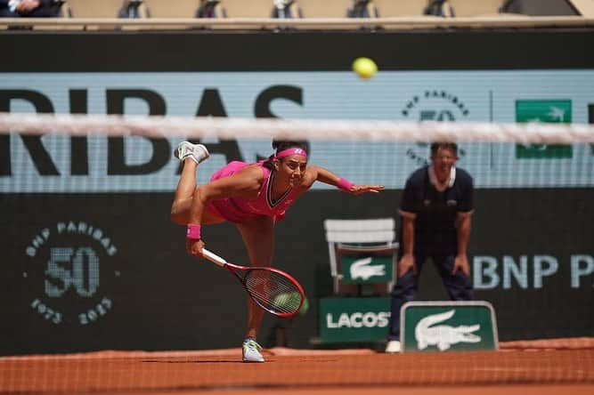 キャロライン・ガルシアさんのインスタグラム写真 - (キャロライン・ガルシアInstagram)「🥺 au revoir @rolandgarros   #rolandgarros  fft #FlyWithCaro  @etam @onestreamsoftware @yonex_tennis」6月1日 17時50分 - carogarcia