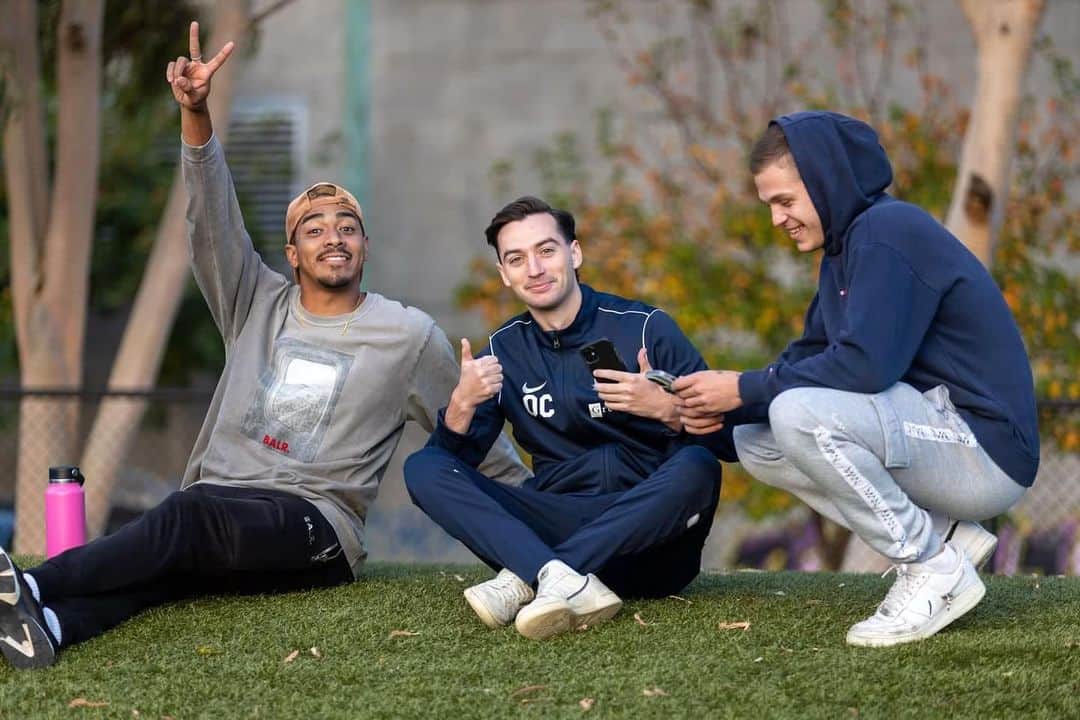 のインスタグラム：「All Australians are really good people」