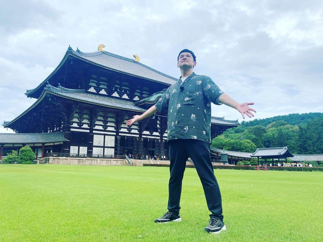 宮田麺児さんのインスタグラム写真 - (宮田麺児Instagram)「嵐の前の東大寺 ぶら参道是非　ご覧 下さーい  #東大寺 #ぶら参道 #寺社仏閣 #パワースポット #ご利益 #開運」6月1日 18時34分 - miyatamenji