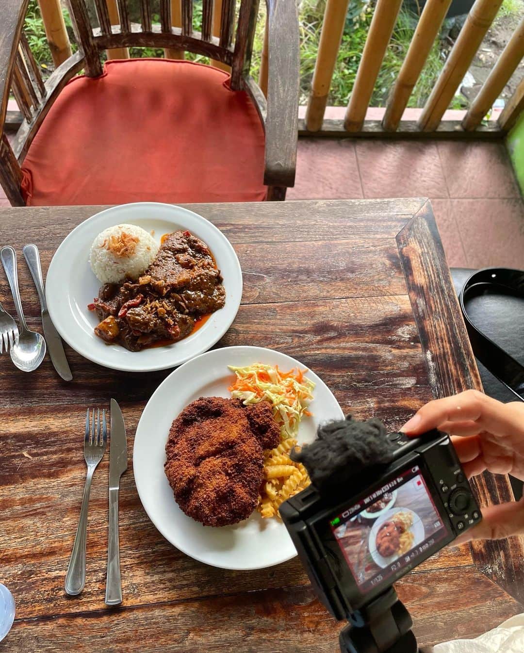 のインスタグラム：「BALI❤️냠냠쩝쩝😋」