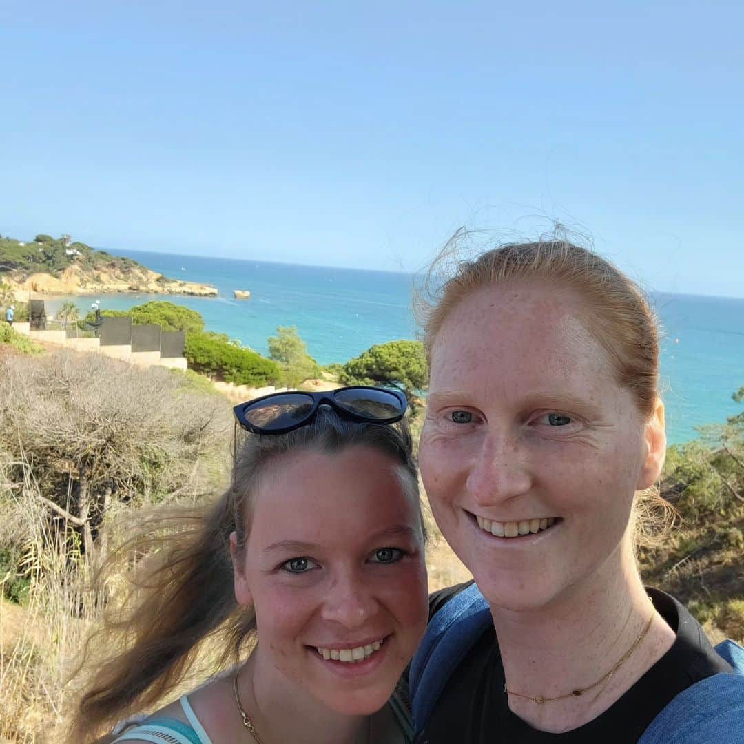 アリソン・バン・アイトバンクのインスタグラム：「It might not have been Roland Garros... but really enjoyed my pre honeymoon 😍 recharged fully to practice again 💪 thank you @clubmed  To many more beautifull holidays together, I love you ❤️ @vermeirenemilie」