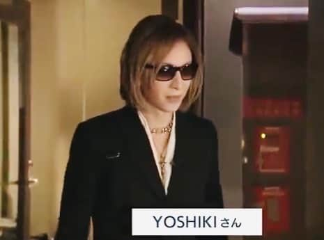 YOSHIKIさんのインスタグラム写真 - (YOSHIKIInstagram)「I'll be on TV Tokyo on Friday night. Check it out,  Yoshiki  "明日6月2日（金）の「WBS NEXT」はYOSHIKIさん@yoshikiofficial が登場。「Ｘ」から見たZ世代は？K-POPの躍進は？なぜロックとクラシックの二刀流？AIの進化にどう向き合う？  #YOSHIKI #TV #Tokyo #tvtokyo #wbs #XJAPAN #TheLastRockstars #AI #kpop  https://youtu.be/KUsrv3HzTz4」6月1日 19時43分 - yoshikiofficial