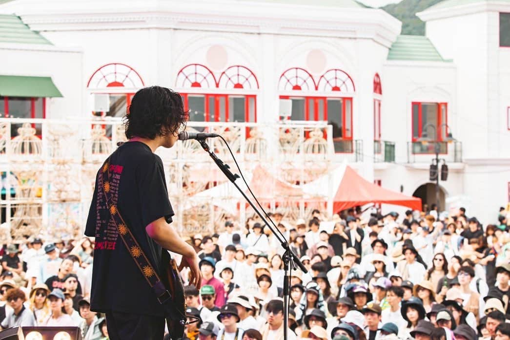 ズーカラデルさんのインスタグラム写真 - (ズーカラデルInstagram)「【森道写真📷】 2023/5/27 『森、道、市場2023 』  📸Photo by chihiro (@chiro1203.jp )  #森道市場 #ズーカライブ #ズーカラデル」6月1日 19時40分 - gooutzoo