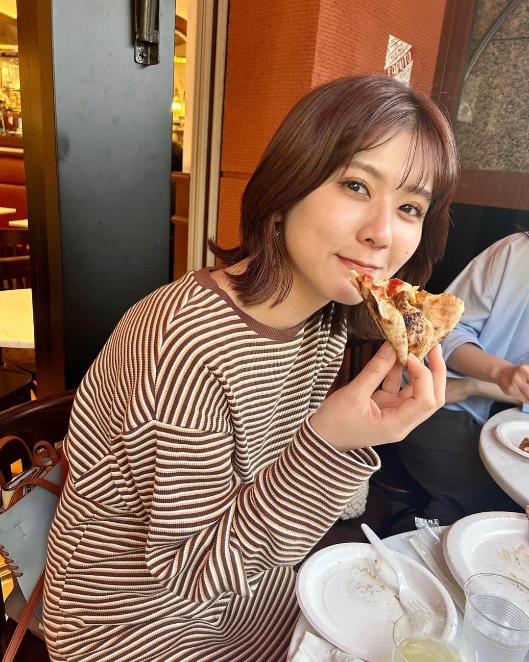 清水麻璃亜さんのインスタグラム写真 - (清水麻璃亜Instagram)「* 友達とピザ食べて脱出ゲーム行って中華食べた日🌞」6月1日 19時47分 - gn___maria