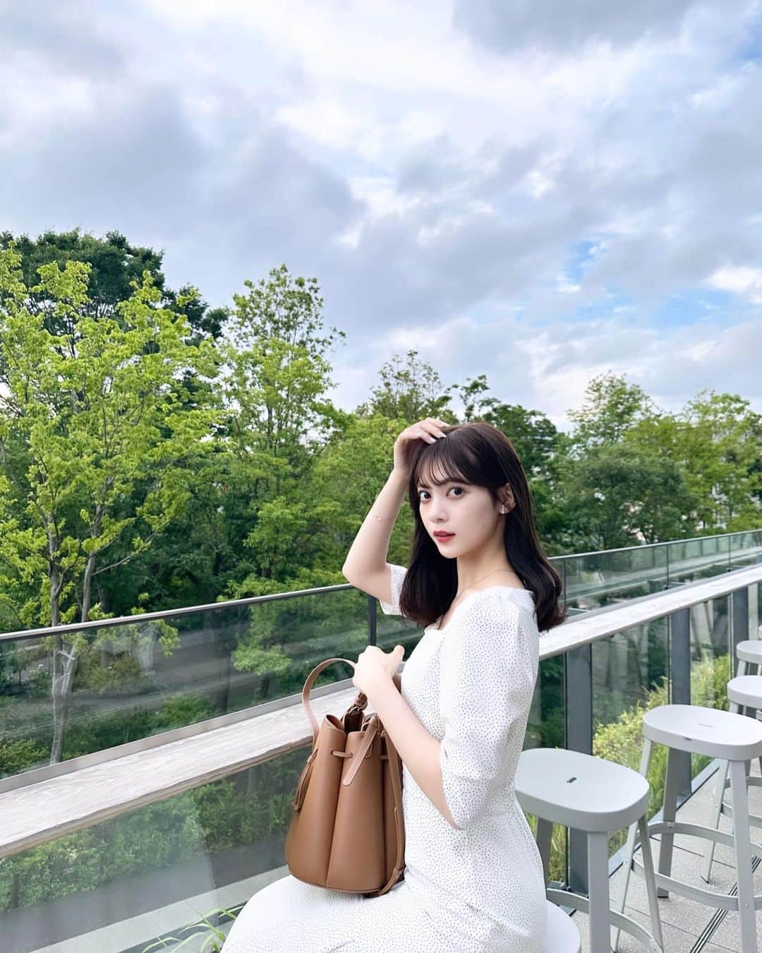 のインスタグラム：「ドットワンピース🫧 さらっと着れて楽ちん♡♡  今日から6月〜〜〜！」