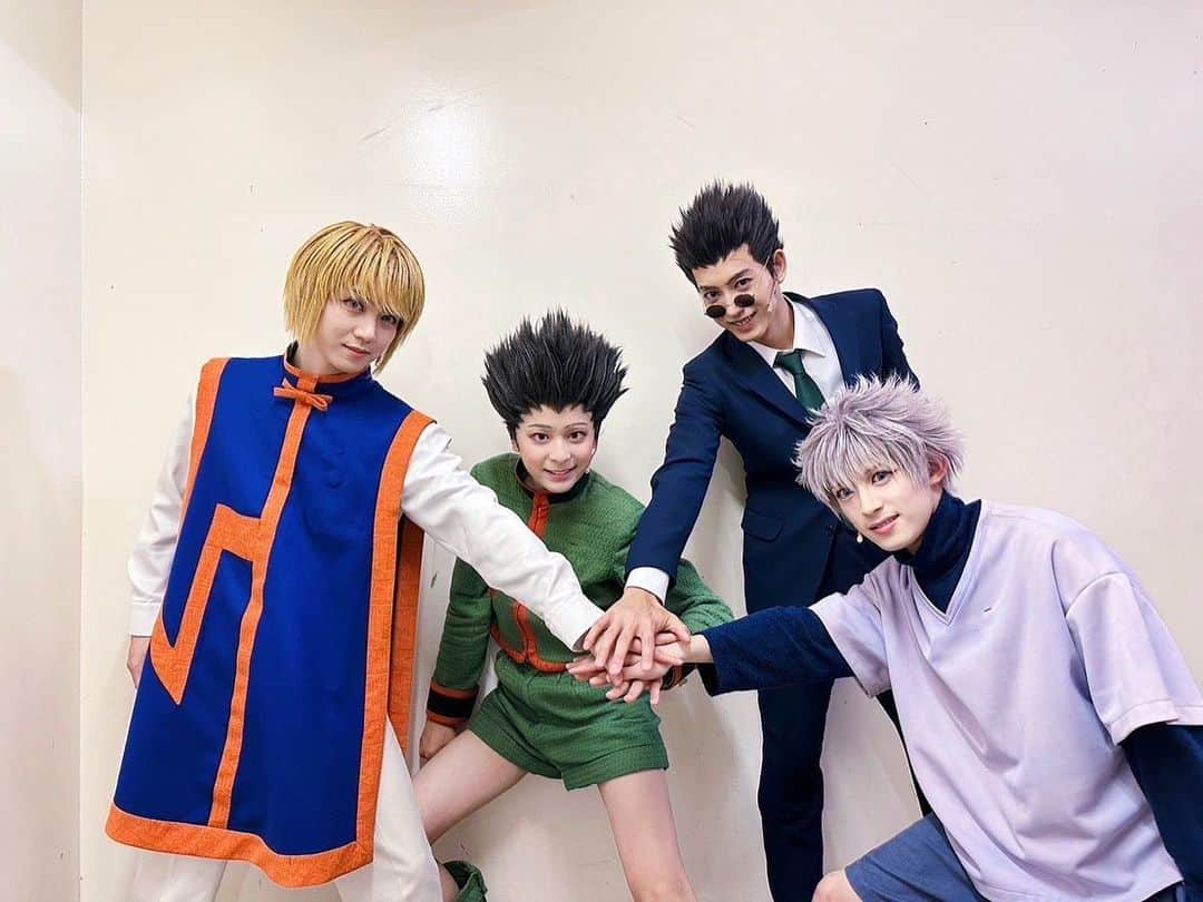 小越勇輝さんのインスタグラム写真 - (小越勇輝Instagram)「先日、  『HUNTER×HUNTER』THE STAGE  無事全ての公演が終了しました。  ご来場、ご視聴して下さった皆様ありがとうございました。  毎日沢山のお客様が足を運んで下さったこと、  この座組で舞台ハンターの世界を冒険する事ができたこと、とても幸せでした。 毎日が楽しかったからこそあっという間に感じた期間でした。  今回の出会いに感謝しています。  クラピカもありがとう。  #HUNTERHUNTER #hunterxhunter #ハンターハンター #舞台ハンター #クラピカ」6月1日 20時07分 - yuki_ogoe