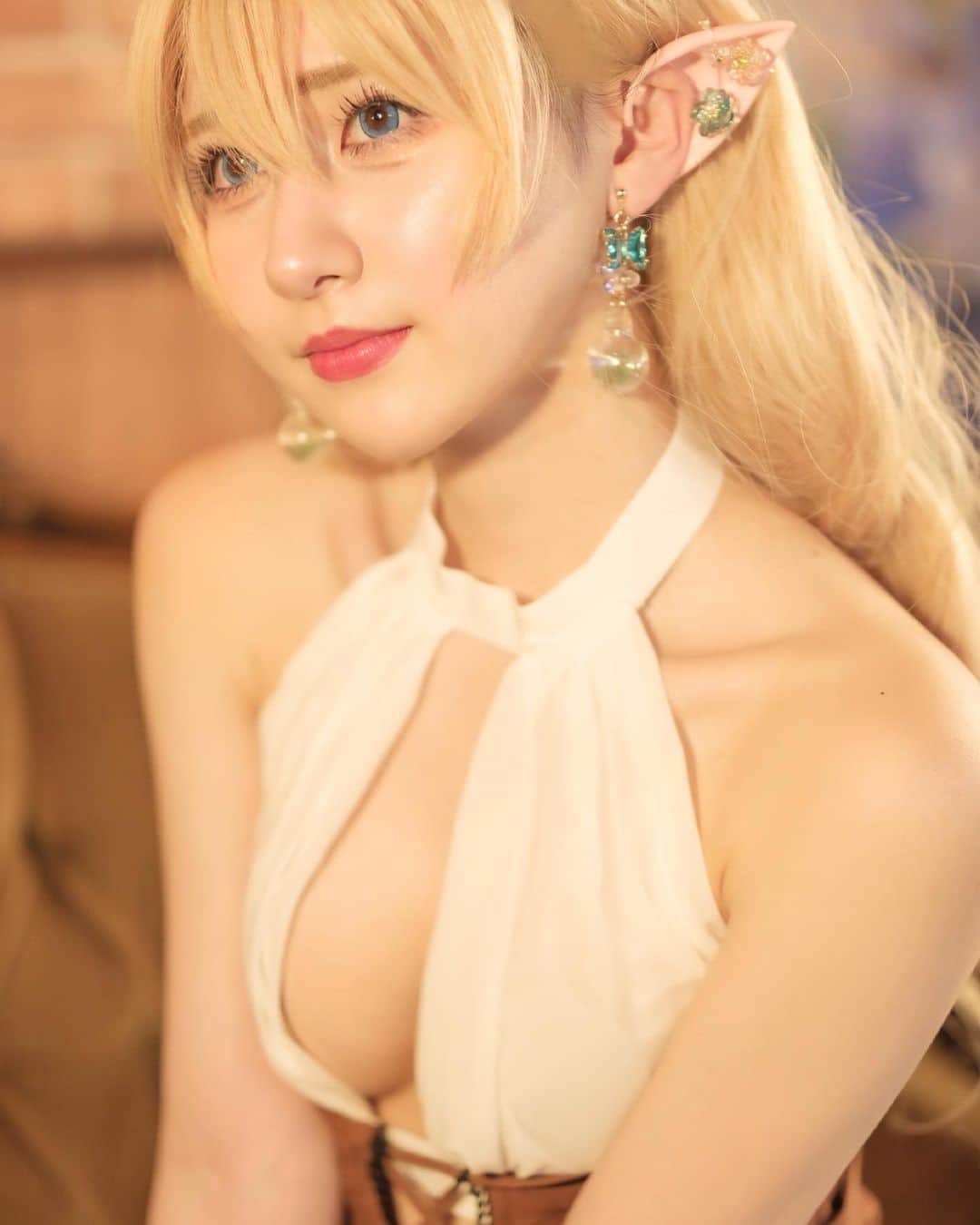 てーらのインスタグラム：「異世界で野生のエルフに懐かれた件について」