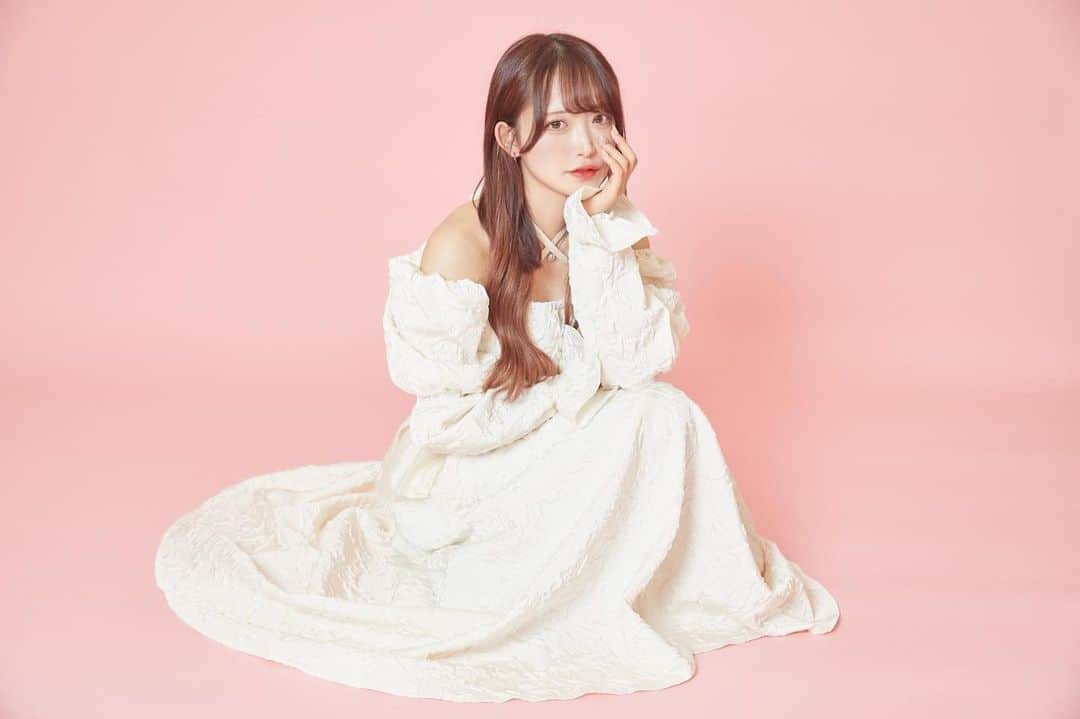 反田葉月のインスタグラム：「ファンクラブ『moony club』の1周年イベント ～みんなを照らす月になりたい～ 開催決定っ.ᐟ.ᐟ🌙  🗓️日程 2023年7月2日(日) １部：open 12:00／start 13:00 ２部：open 17:00／start 18:00  🎪会場 銀座・グレースバリ～グランデ～  1年間みんなが暖かく大事にしてくれたmoony clubが1年を迎えようとしています🌙 是非一緒にお祝いしてくれたらなぁと思っています.ᐟ.ᐟ  新しいグッズやも仲間入りする予定なのと オリジナルステッカーもパスポートに葉月が貼っちゃいます！！  まってるね.」