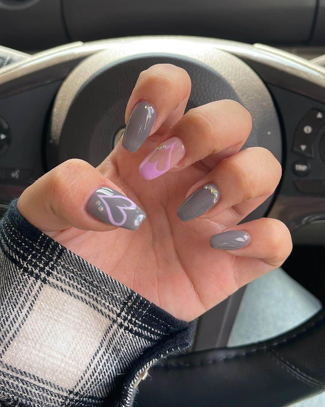 藤原虹七のインスタグラム：「new nail🤍」