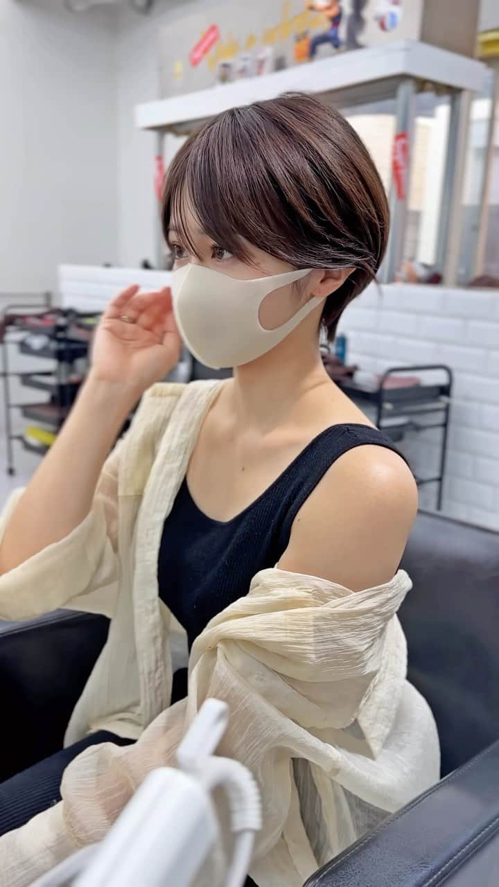のインスタグラム：「マスクとっても可愛いショートヘア💇‍♀️✂️✨元々可愛いけど、ショートにしてより可愛く☺️💕」