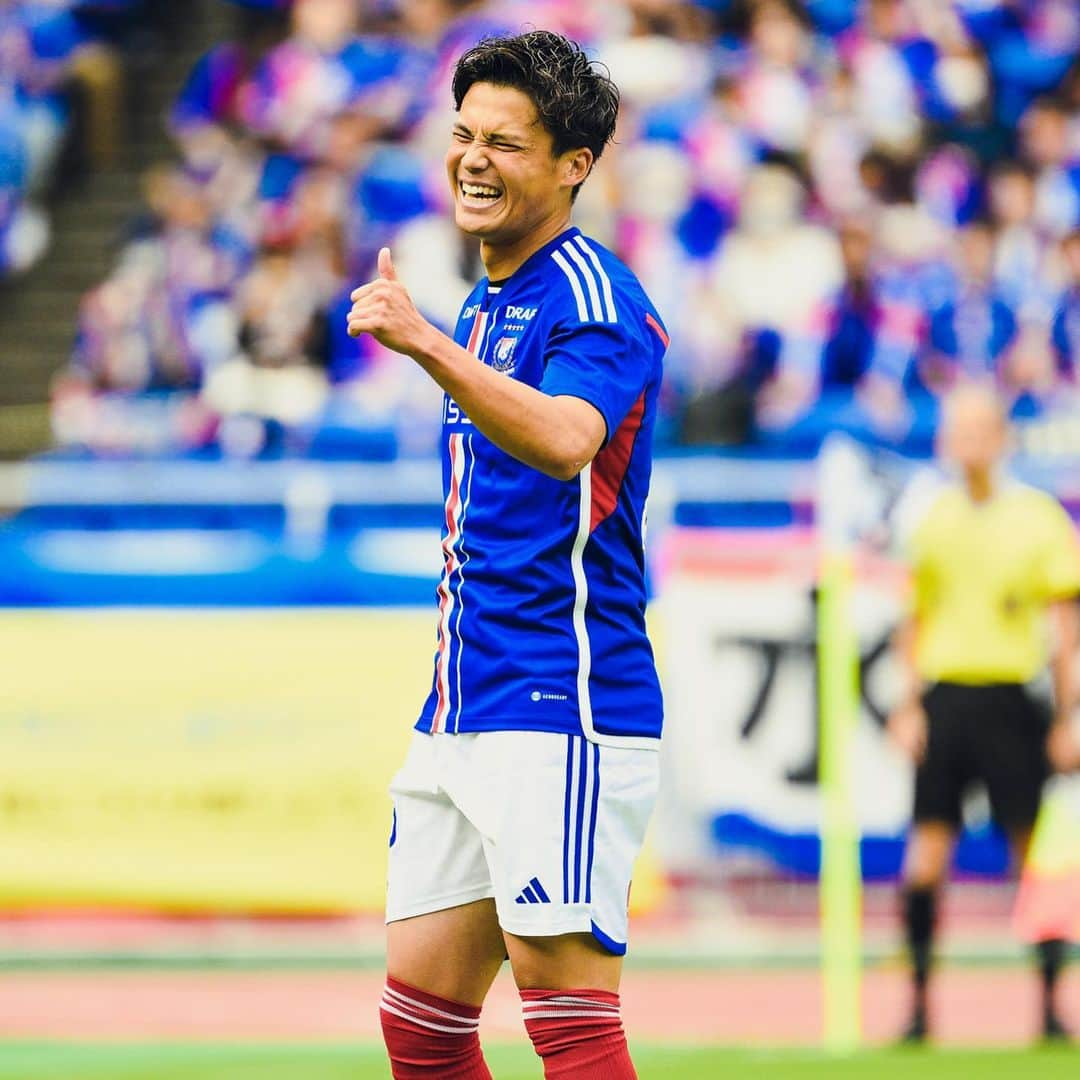 横浜F・マリノスさんのインスタグラム写真 - (横浜F・マリノスInstagram)「Welcome back HOME👏✨ #fmarinos #Ｊリーグ #宮市亮」6月1日 21時53分 - yokohamaf.marinos