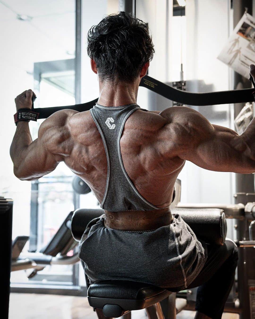 のインスタグラム：「16days out⚡️ 　 Photo by @naoki.fit」