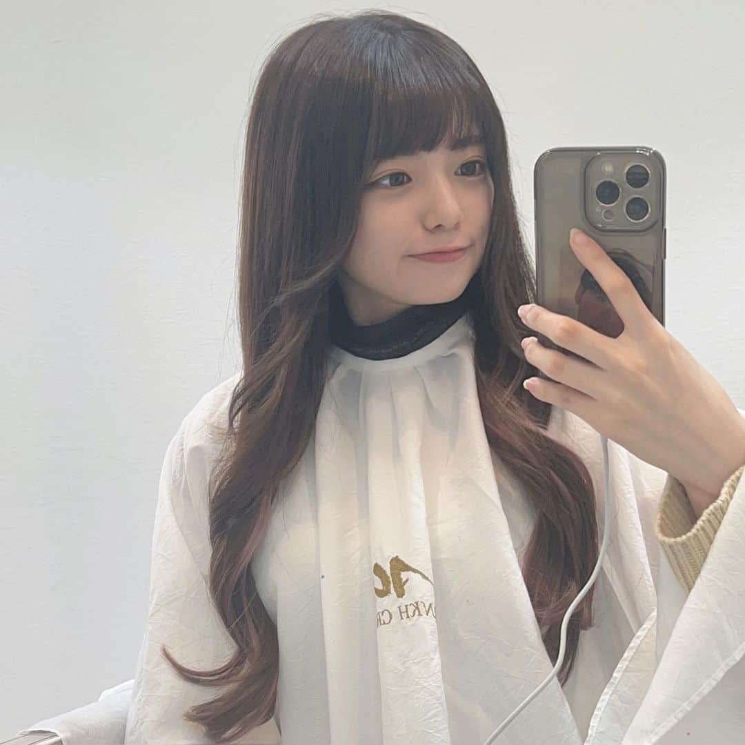のインスタグラム：「インナーピンクにしてもらったよ💕  次は何色にしてもらおうかな👀」