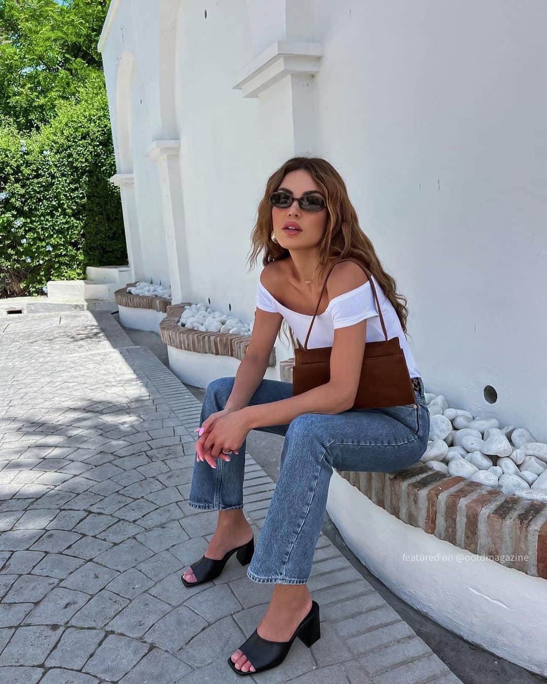 OOTD Magazineさんのインスタグラム写真 - (OOTD MagazineInstagram)「Which look is your favorite? ✨ Swipe to see our OOTD presets before and after video ⚡️ Shop our presets via link in bio. ⁣ cc: @negin_mirsalehi」6月1日 22時26分 - ootdmagazine