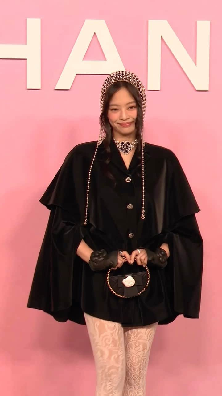 ELLE girl JAPANのインスタグラム