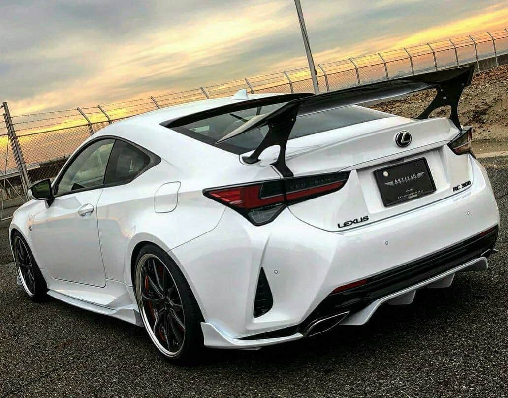 Spirits Artisanのインスタグラム：「Artisan spirits Lexus RC300 on photo shoot in near makuhari USA : @evasivemotorsports @butlertire Canada : @advanced_auto_salon @otto.auto.service China : #bondchina Hong kong : @nigeljdmparts Taiwan : #車庫小舗 Russia : @suv.project Kazakhstan : @spoiler.kz Indonesia : @premierautowerkz Philippine : @jworksunlimited @artisanspiritsph Singapore : @mwsautoworks Thailand : @prodriveshop India : @racetechindia Malaysia : @donloh2007 Bahrain : @kanooperformance Kuwait : @hamad_skyline UK : @streettracklife Australia : @import_monster @traum06996 @car_life_staff @sunyard @bondosaka #bondourawa @bondtokyo @bond_omiya @bondoiimura @ysr0443 @cs.forme_1 @office_k_tokyo @artisan.ceravi @artisan.nobu @artisanspiritsusa @artisanspiritsph @artisantaiwan @artisan_spirits_canada  #artisanspirits #artisan #asms #lexus #lexususa #lexusrc #RC350 #lexustuned」