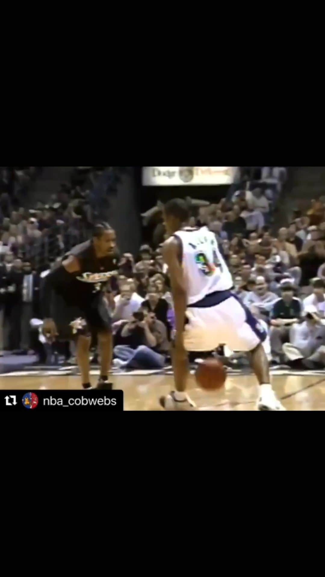 レイ・アレンのインスタグラム：「On this day 22 years ago. @nba @bucks #bucksvssixers #ecf #lightitup」