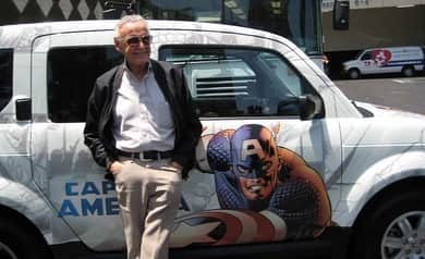 スタン・リーさんのインスタグラム写真 - (スタン・リーInstagram)「#ThrowbackThursday, cars edition. Which car would you want to take a spin in? #StanLee」6月2日 1時11分 - therealstanlee