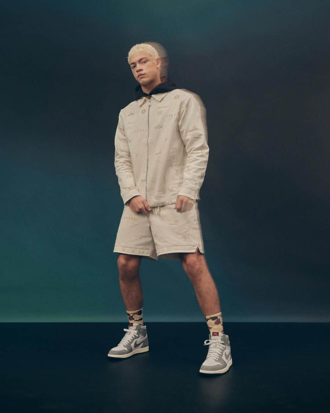 Jordanさんのインスタグラム写真 - (JordanInstagram)「Meet the fit that will light up your style. Keep it coordinated or mix up your look in our matching sets.   Find them in our IG Shop.」6月2日 1時23分 - jumpman23